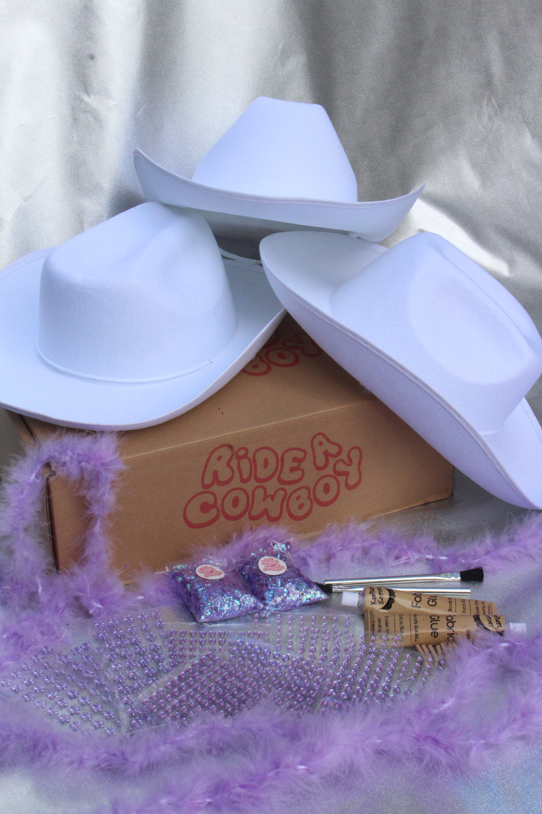 The Outlaw 2 Pack - Cowboy Hat Craft Kit