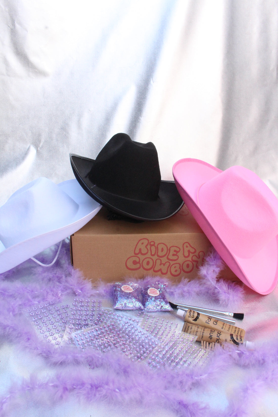 The Outlaw 3 Pack - Cowboy Hat Craft Kit