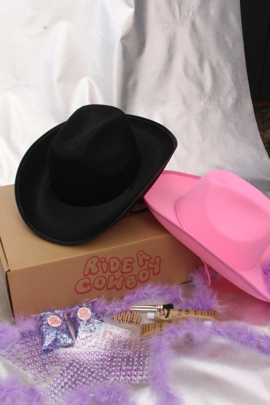 The Outlaw - Cowboy Hat Craft Kit