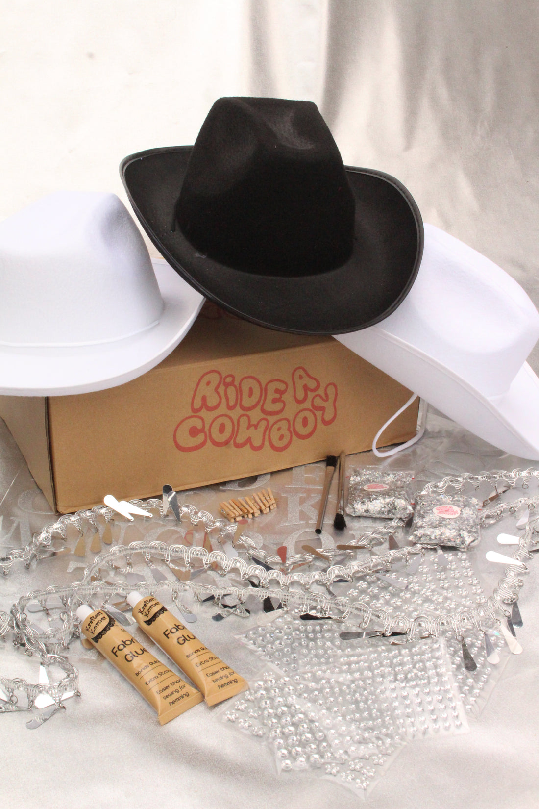 Space Cowboy 3 Pack - Cowboy Hat Craft Kits